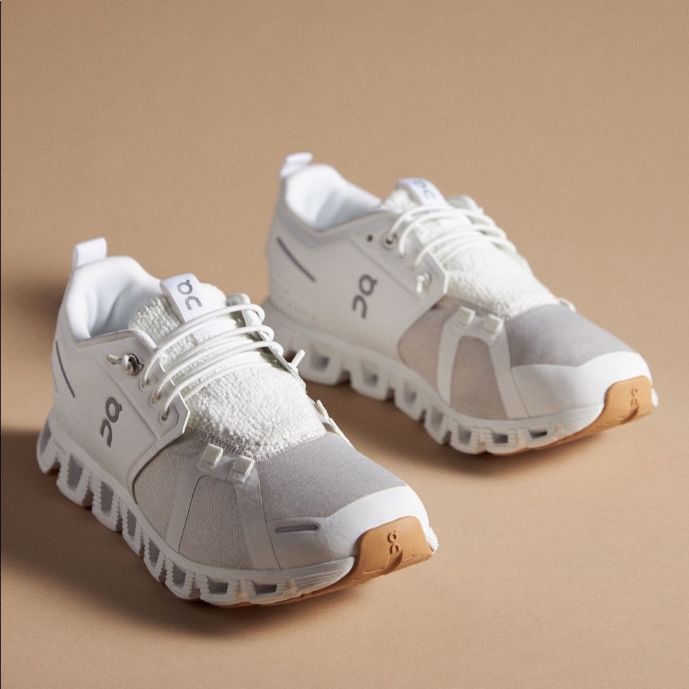 On Cloud 5 Terry Running Shoes | Size 9 | White